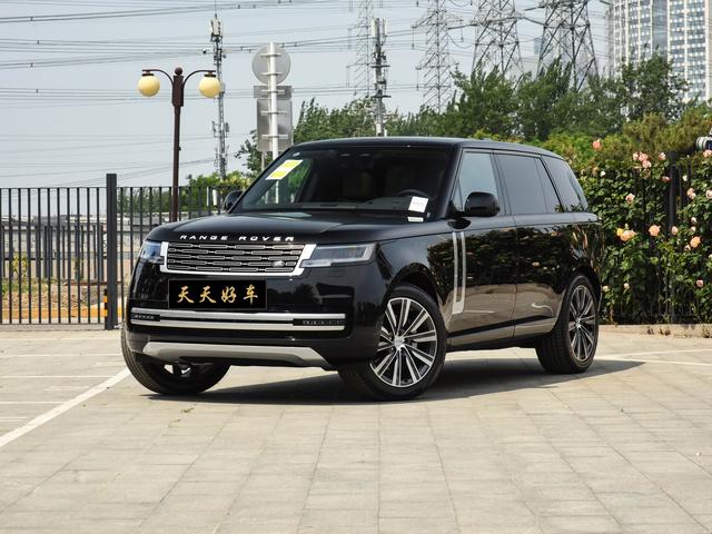 Range Rover 2023 3.0 L6 400PS Centurion Seven Seat Plus