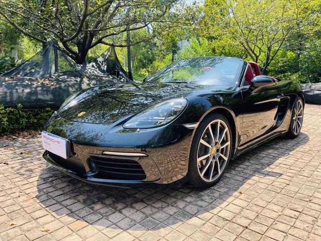 Porsche 718 2023 Boxster 2.0T