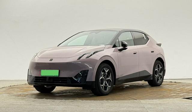 Lynk & Co Z20 2025 model 530km rear drive Max