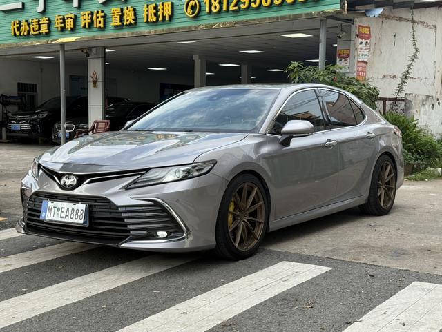 Camry 2021 2.0G Deluxe