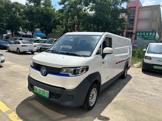 Elf Zhilan 2022 E7 van Transporter flat-top 2-seater Ningde Era 46.36 kWh
