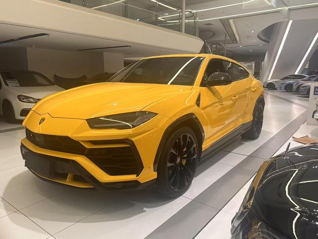 Urus 2022 4.0T automatic four-wheel drive 5-seater parallel import