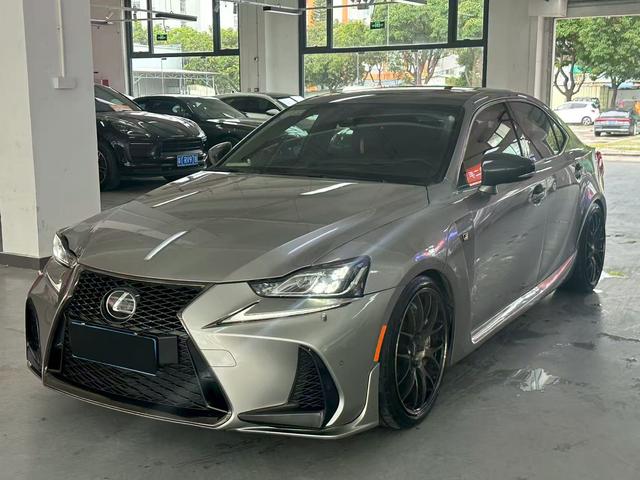 Lexus IS 2017 300 F SPORT Edition