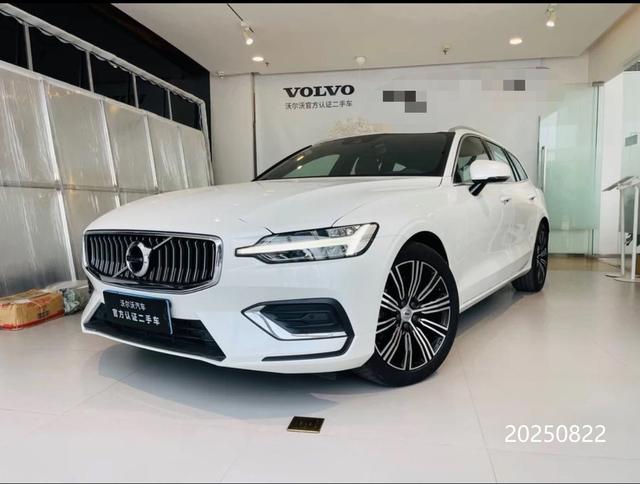 Volvo V60 2025 B5 Zhiyuan Deluxe Edition