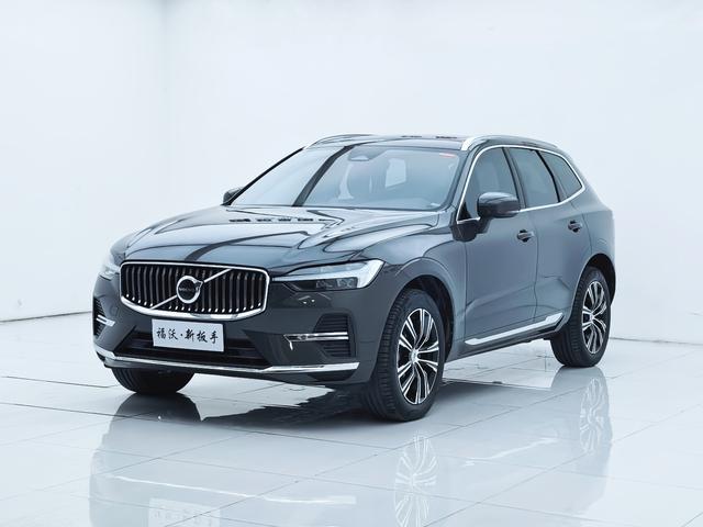 Volvo XC60 2022 B5 four-wheel drive Zhiyuan Deluxe Edition