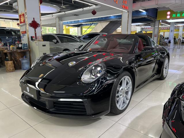 Porsche 911 2023 Targa 4 3.0T