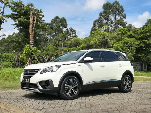 Peugeot 5008 2017 380THP 5-Seat Elite