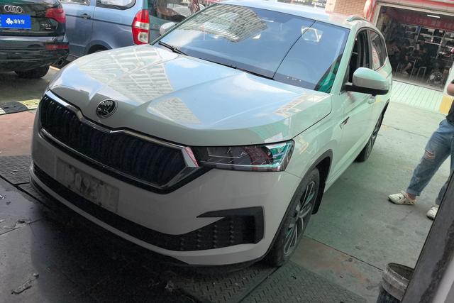 Komik GT 2020 model ZI230 DSG Comfort Edition
