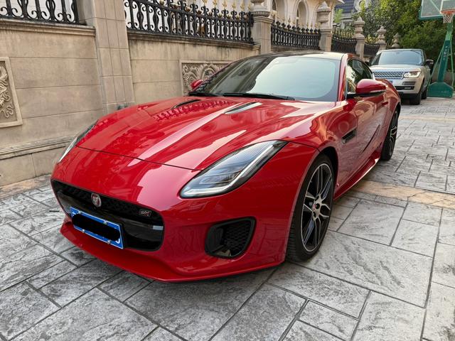 Jaguar F-TYPE 2020 2.0T Race Flag Version