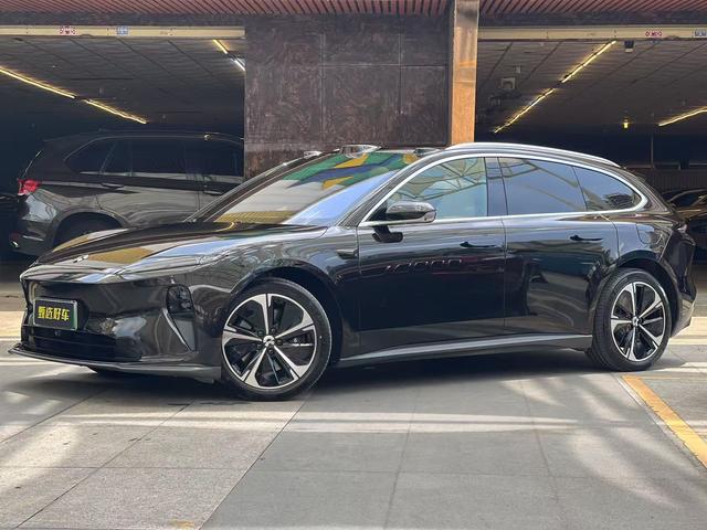 Azera ET5T 2023 75kWh