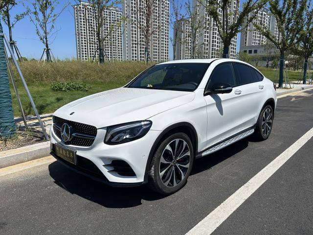 Mercedes-Benz GLC Coupe 2019 GLC 260 4MATIC Coupe SUV