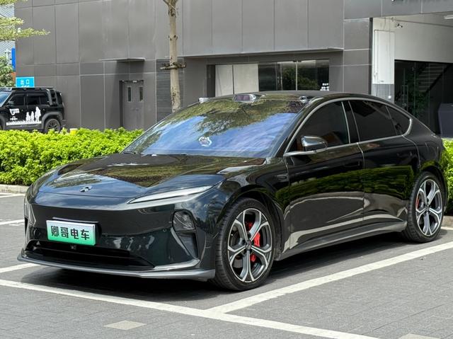 Azera ET5 2022 75kWh