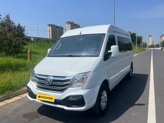Xintu V80 2021 PLUS Almighty King 2.0T 6-speed manual long axis middle Top 6/7/8/ 9 seats