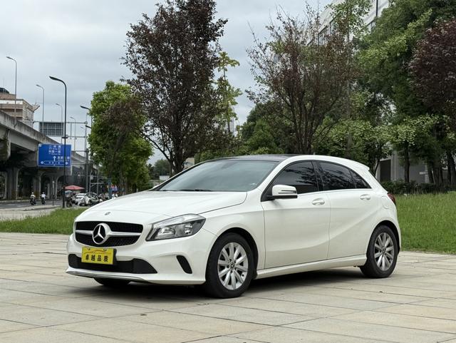 Mercedes-Benz A-class (imported) 2017 facelift A 180
