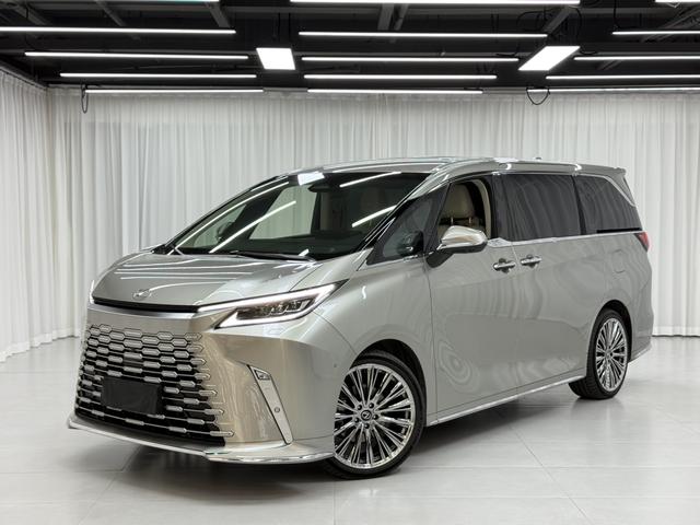 Lexus LM 2023 500h DIRECT4 Six-Seat Premium