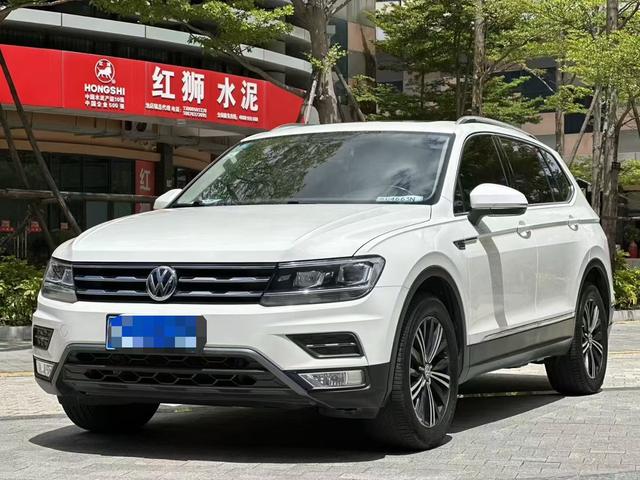 Touganda L 2018 Modified 330TSI Automatic 2WD Luxury Edition