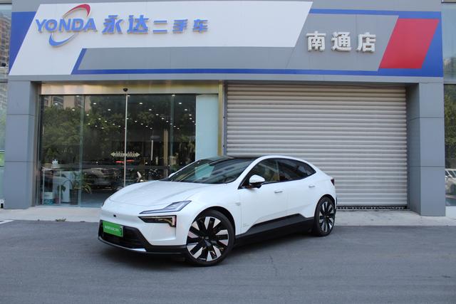 Polestar 4 2024 dual-motor long battery life PLUS dual-star connected version