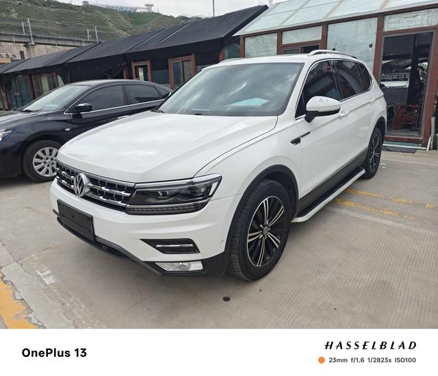 Toucan L 2018 330TSI Automatic 2WD Signature Edition