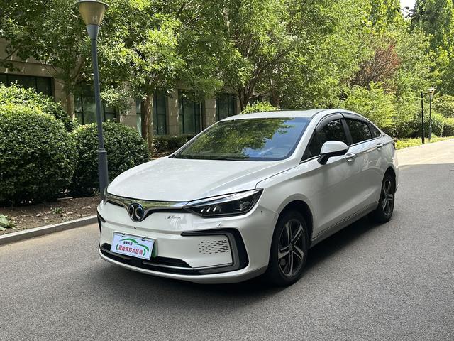 Beijing EU5 2018 R500 Smart Wind Edition