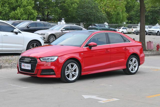 Audi A3 2019 Limousine 35 TFSI Style National VI