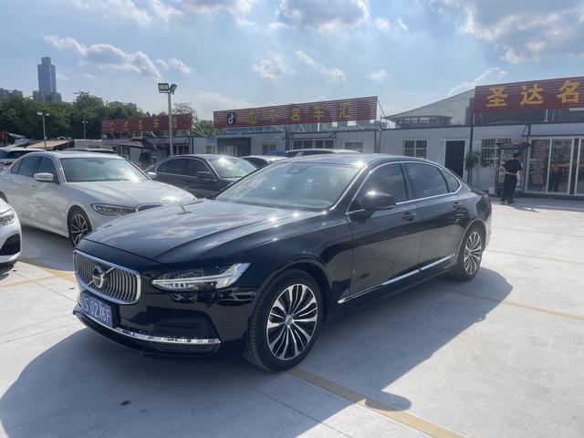 Volvo S90 2023 B5 Intelligent Luxury Edition
