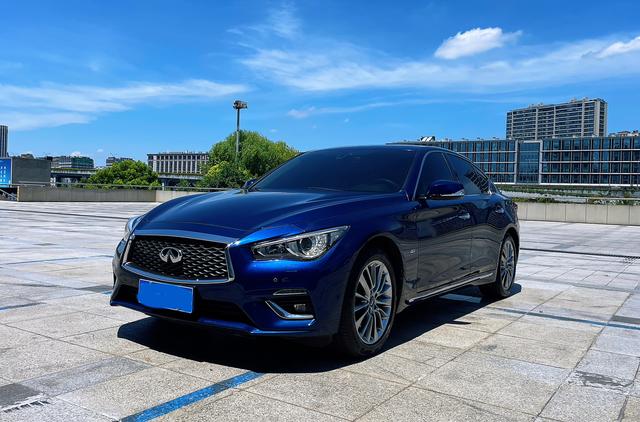 Infiniti Q50L 2018 2.0T Escape Edition State V