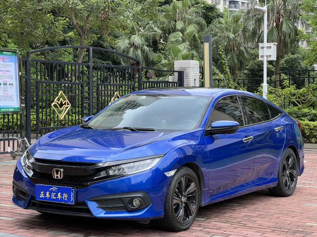 Civic 2016 220TURBO CVT Premium Edition