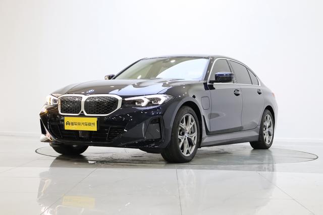 BMW i3 2025 eDrive 35 L