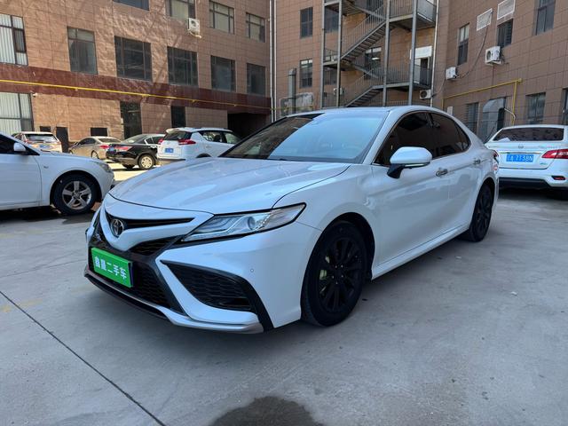 Camry 2018 2.0G Luxury Edition