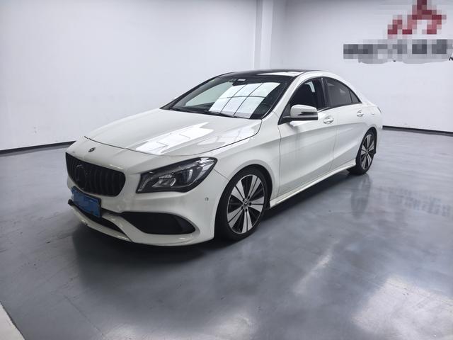 Mercedes-Benz CLA 2018 CLA 200 Style