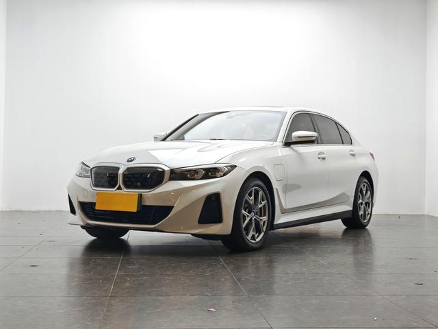BMW i3 2022 eDrive 35 L