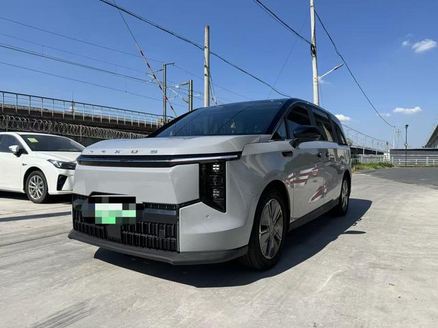 Everyone 7 Super Hybrid 2024 1.5T ultra-long battery life Enjoy Edition