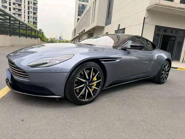 Aston Martin DB11 2020 4.0T V8 Coupe
