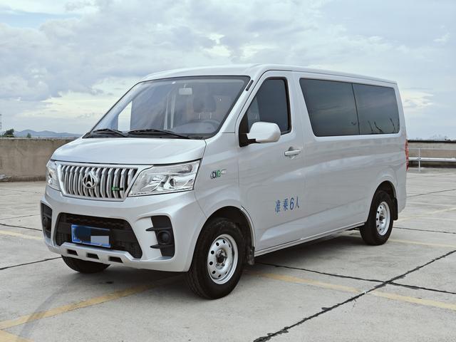 Ruixing M60 2023 1.6L CNG comfort bus 6-seater back door
