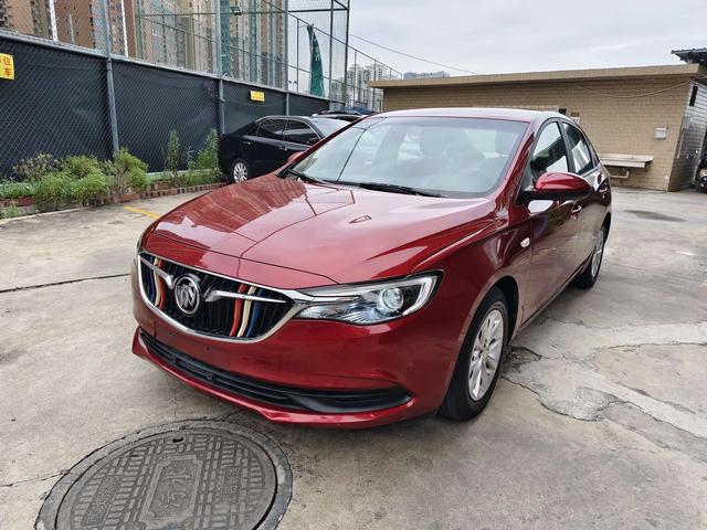 Insignia 2018 15T Dual Clutch Elite State V