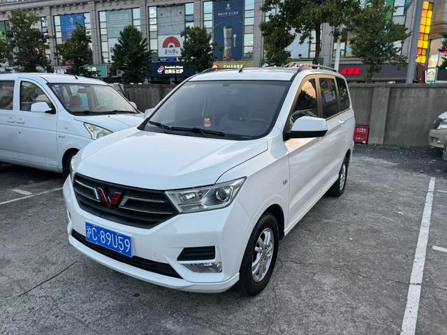 Wuling Hongguang 2019 model 1.5L S Basic Country VI