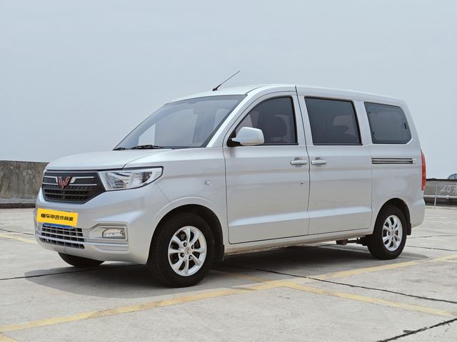 Wuling Hongguang V 2022 1.5L Jinxiang Version Electric Booster
