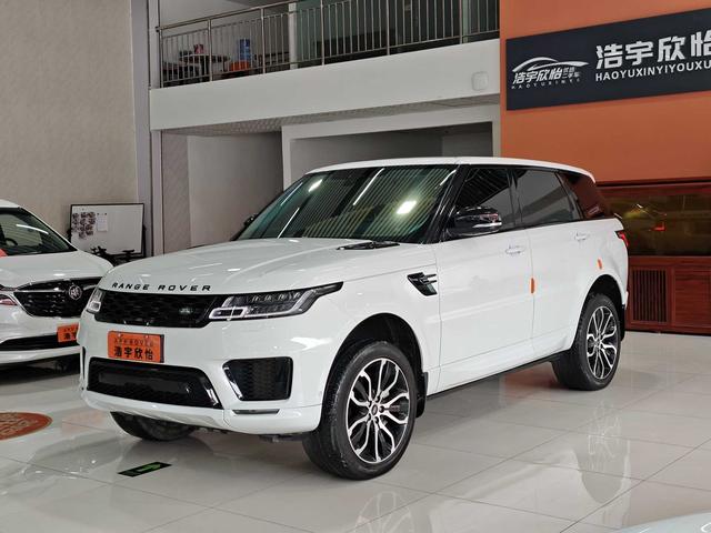 Range Rover Sport 2022 Model 3.0 L6 Yao Black Version