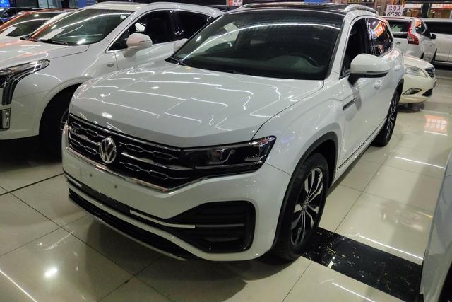 Tango 2020 380TSI R-Line Intelligent Edition 4WD
