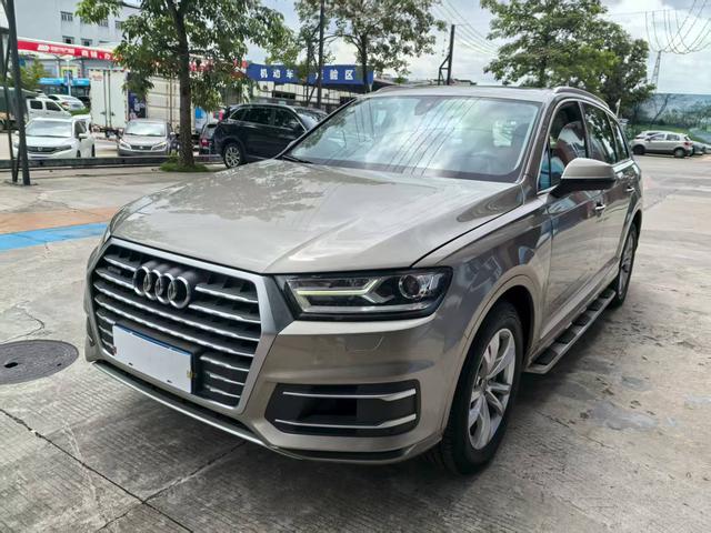 Audi Q7 2016 40 TFSI Comfort