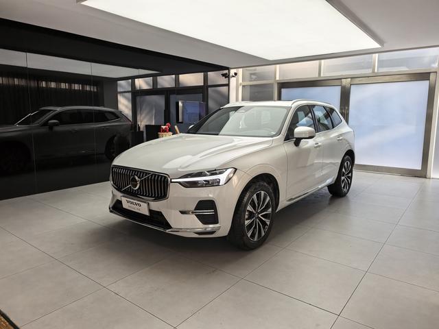 Volvo XC60 2024 B5 four-wheel drive Zhiyuan Deluxe Edition