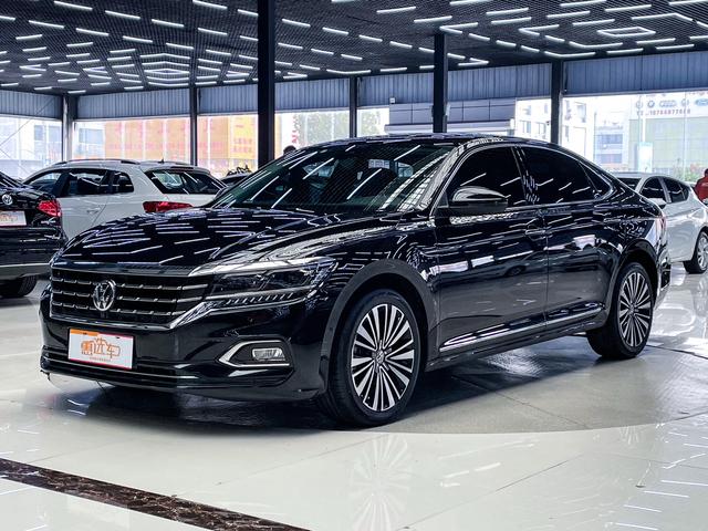 Passat 2020 330TSI Premium Edition Country VI