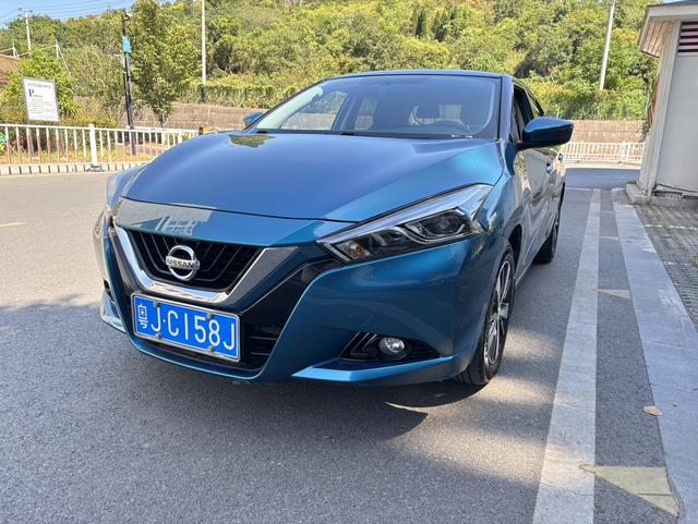 Bluebird 2019 1.6L CVT Smart Link Smart Cool Edition State VI