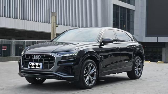 Audi Q8 2022 55 TFSI Luxury Dynamic