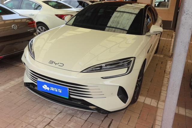 Seal 07DM 2025 Smart Driving Version DM-i 125KM Flagship Model