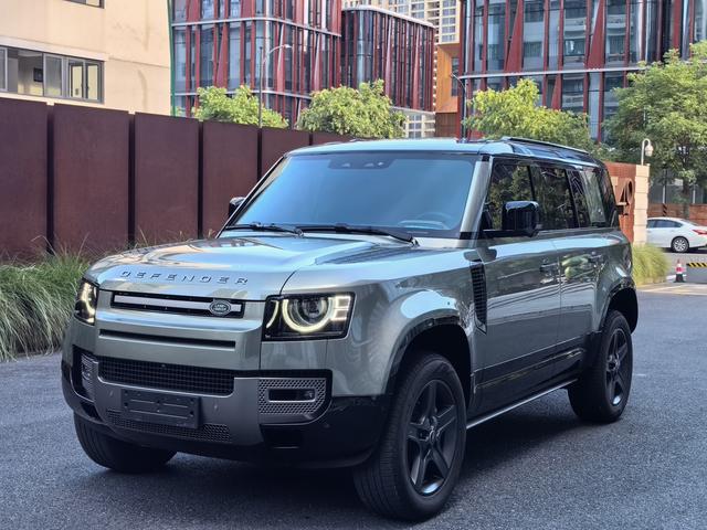 Defender 2024 110 3.0T P400 X-DYNAMIC HSE