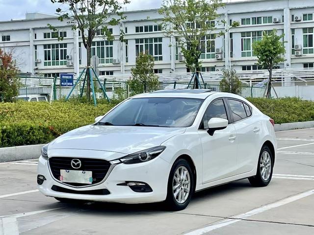 Mazda3 Enclave 2017 Trim 1.5L Auto Deluxe National V