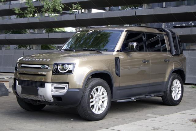 Defender Model 2022 90 P300 X-DYNAMIC HSE