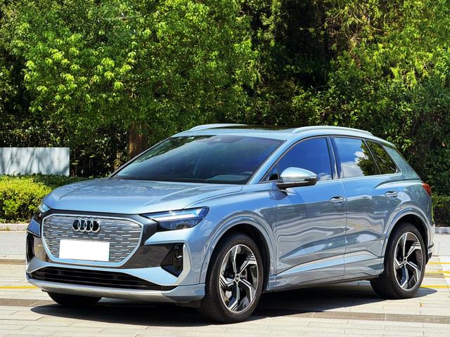 Audi Q4 e-tron 2023 40 e-tron Genesis Edition
