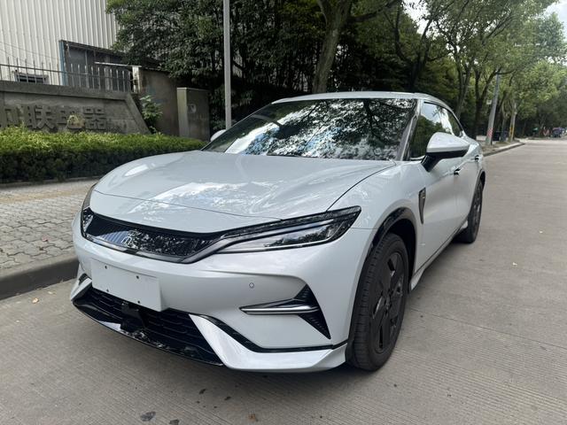 Song L EV 2024 550km Transcendent Type